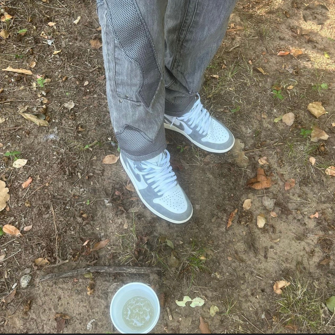 Grey Mesh V1